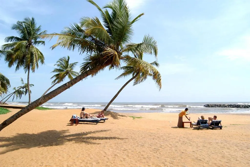 La Grande Holiday Resort Negombo Bed & Breakfast