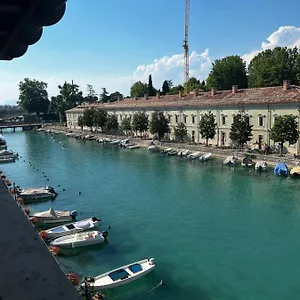  Bed & Breakfast C House Italy